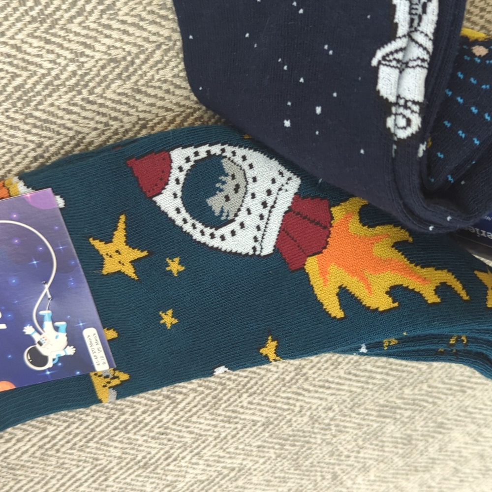 Socks - Picture 3 of 4